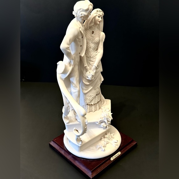 Giuseppe Armani Bride Groom Figurine Wedding Statue Italian Porcelain 1988 - Picture 7 of 15